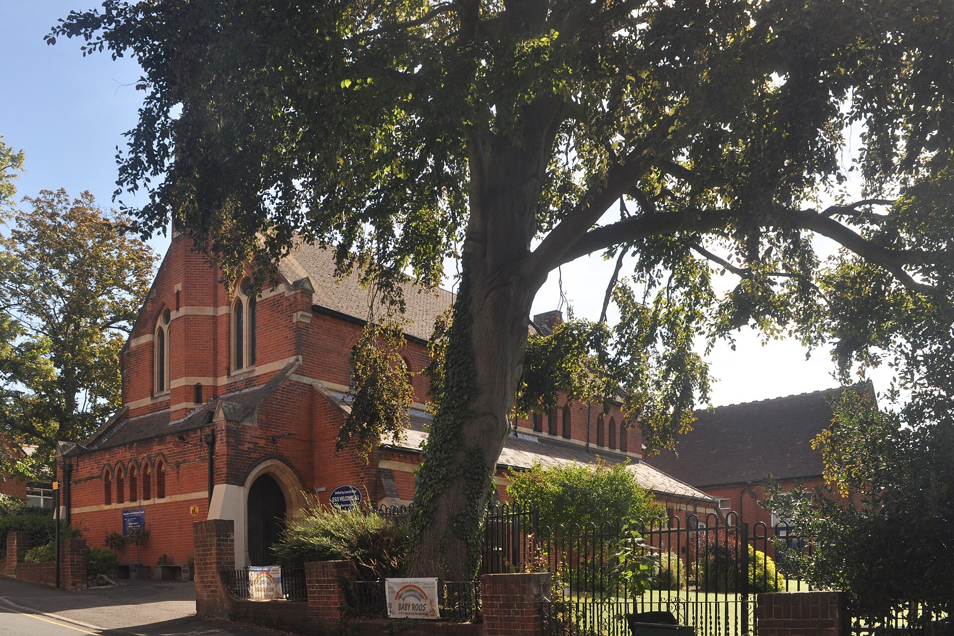 Harpenden United Reformed Church, Vaughan Road, photographed in August 2026.